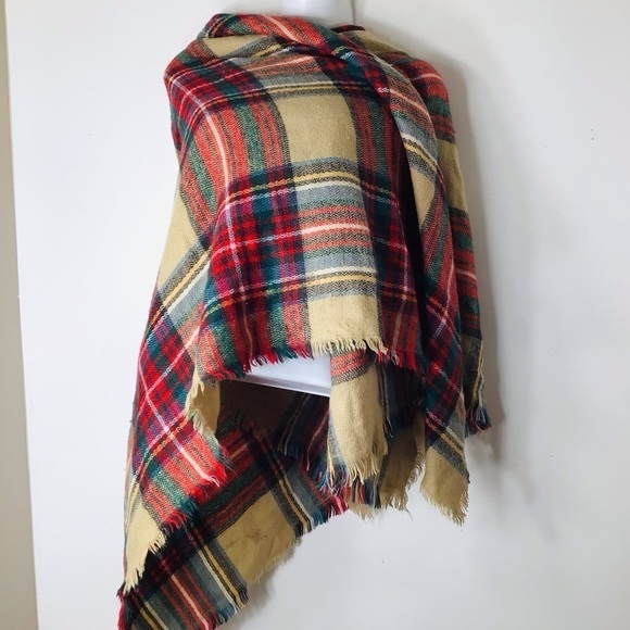Red tan plaid scarf fringe boho - Picture 2 of 5